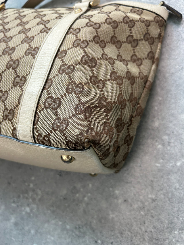GUCCI GG MONOGRAMM ABBEY HANDTASCHE