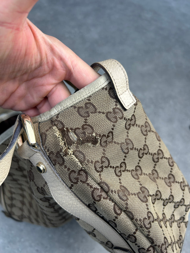 GUCCI ABBEY MONOGRAMM HANDTASCHE BEIGE