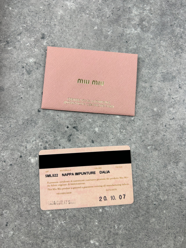 MIUMIU ZIP PORTEMONNAIE LEDER LILA