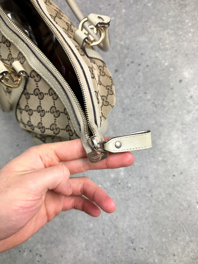 Gucci GG Canvas Herz Emblem Handtasche Beige