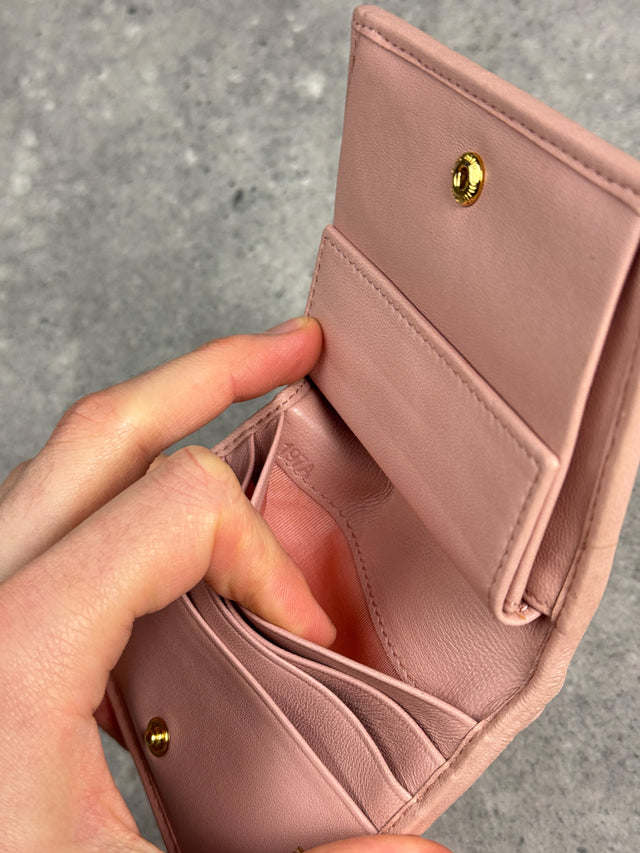 Miu Miu Matelassé Leder Portemonnaie Rosa