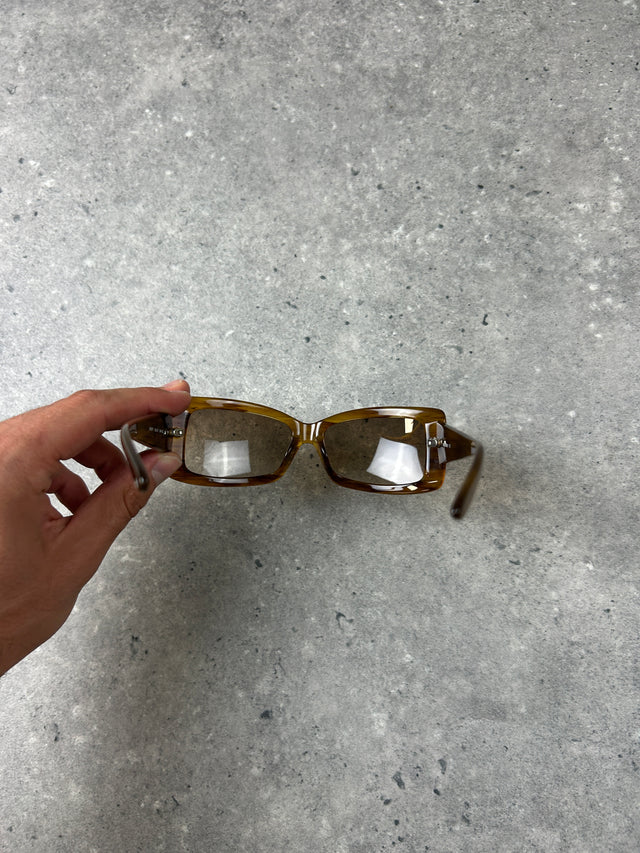 MIU MIU LEO SUNGLASSES