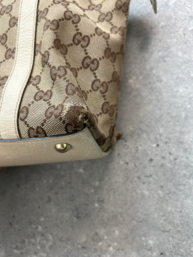 GUCCI GG MONOGRAMM ABBEY HANDTASCHE