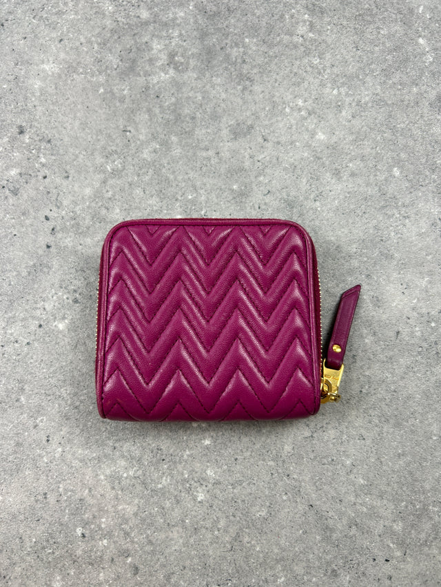 MIUMIU ZIP PORTEMONNAIE LEDER LILA