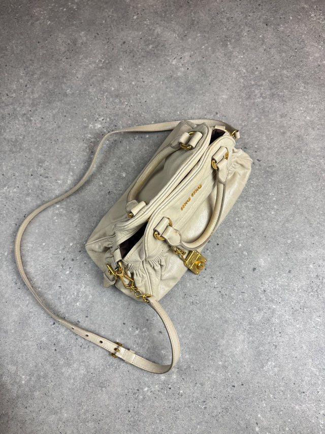 Miu Miu Vitello Bowler Handtasche Leder Creme Weiß