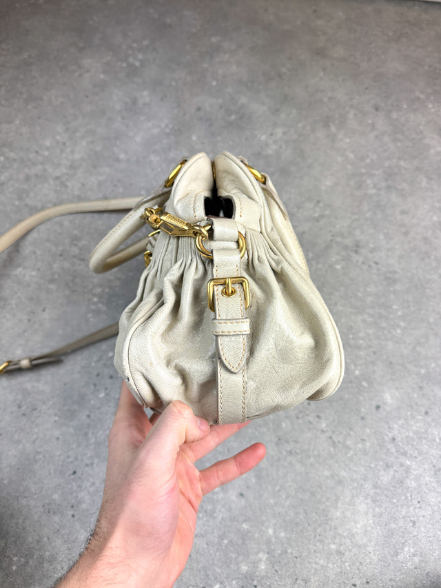 Miu Miu Vitello Bowler Handtasche Leder Creme Weiß