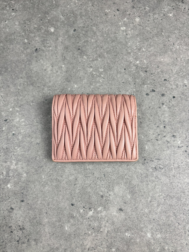 Miu Miu Matelassé Leder Portemonnaie Rosa