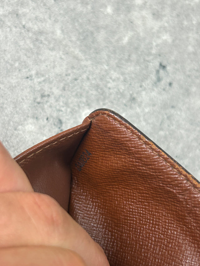 LOUIS VUITTON MONOGRAM BUTTON WALLET