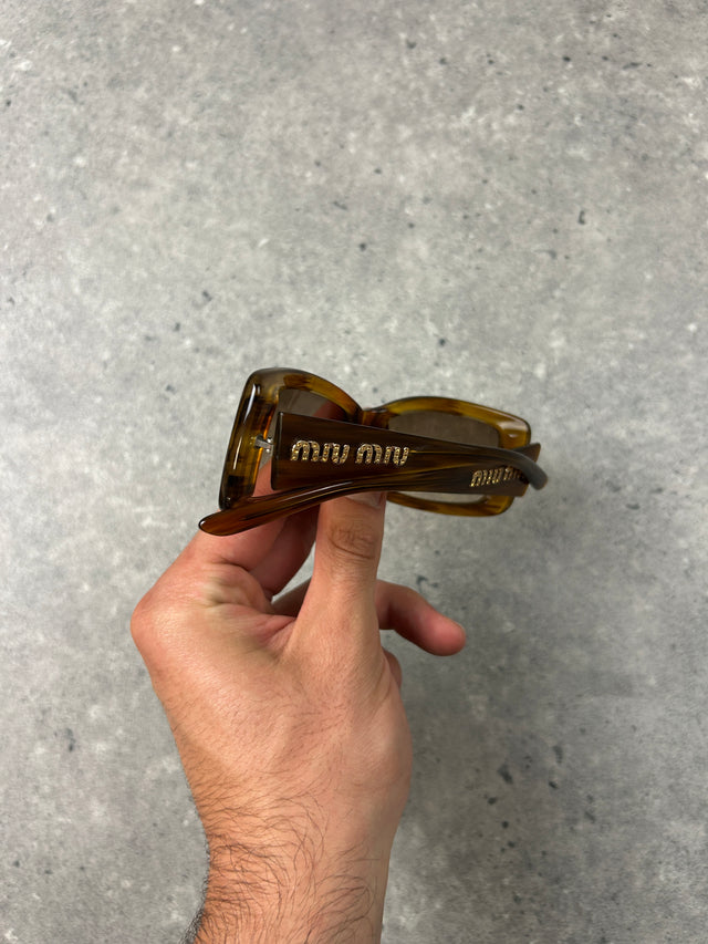 MIU MIU LEO SUNGLASSES