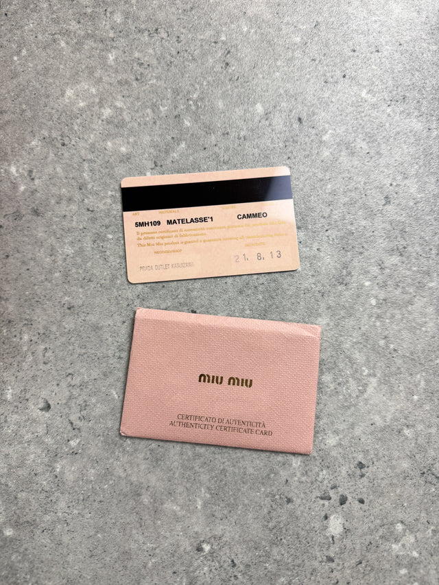 Miu Miu Matelassé Leder Portemonnaie Rosa Beige